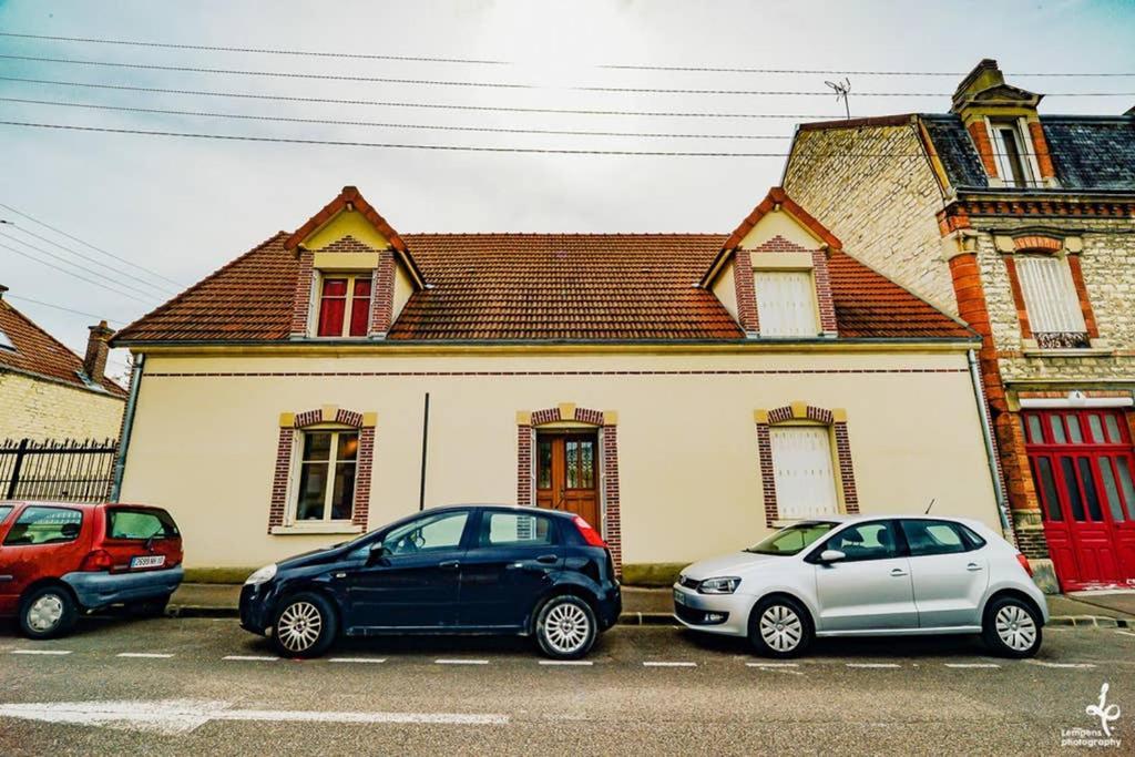 Maison Piscine Interieure Et Garage Τρουά Εξωτερικό φωτογραφία